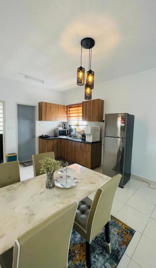 Klia Homestay Apartment - 2 Room Sepang Luaran gambar